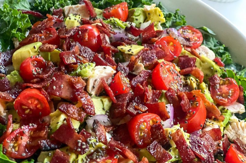 https://thatsaladlady.com/wp-content/uploads/2021/05/Turkey_Bacon_Bits_Recipe_Salad-800x530.jpg
