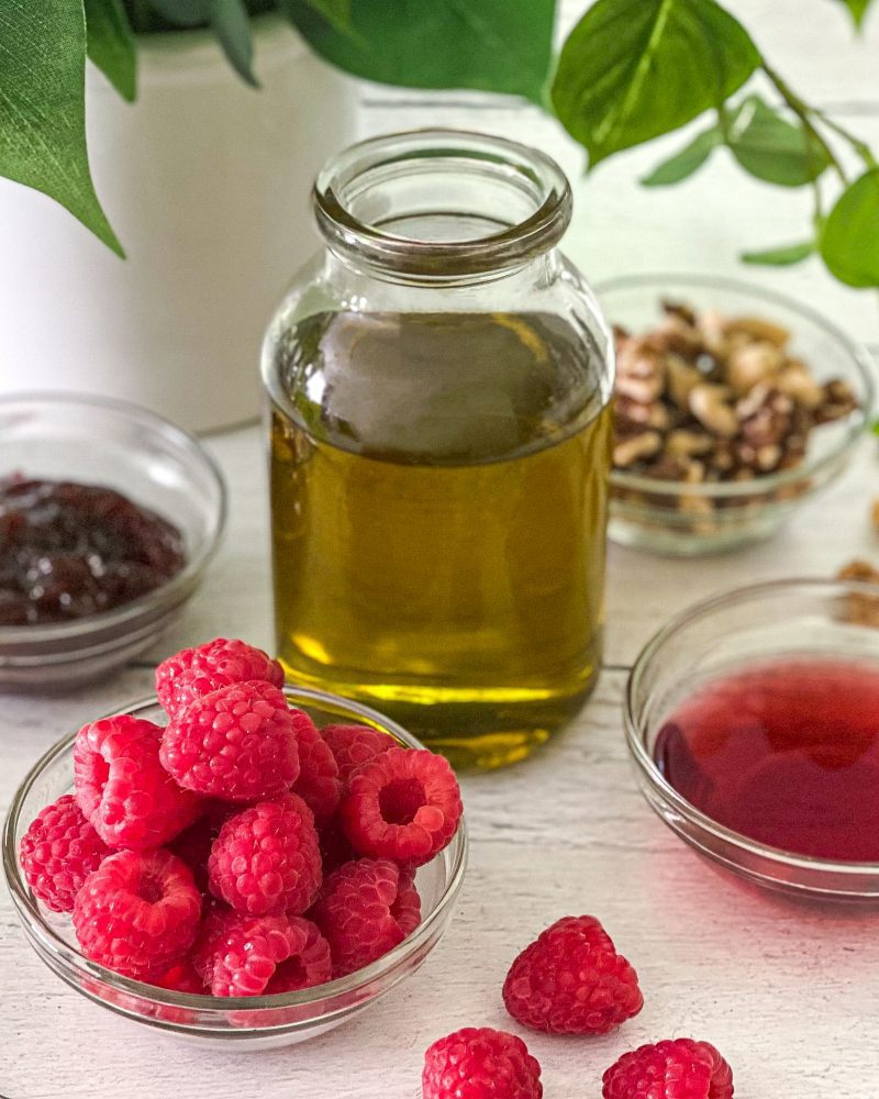 Raspberry Walnut Vinaigrette Dressing That Salad Lady