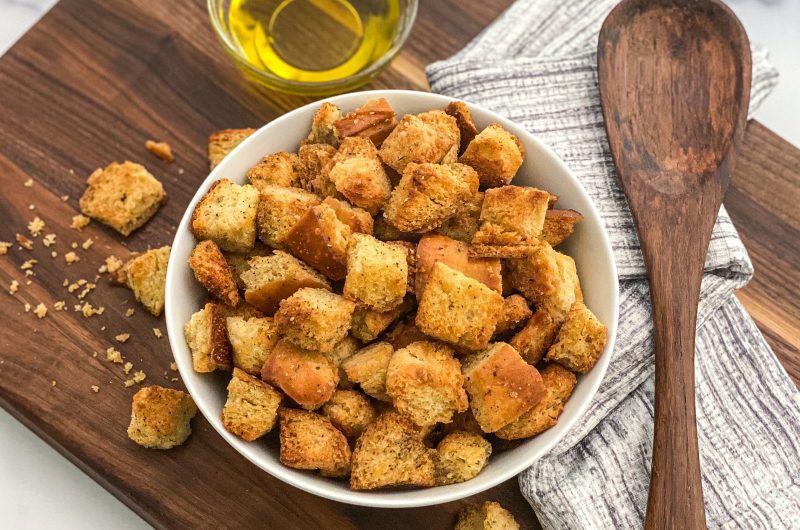 No-Hassle Homemade Croutons