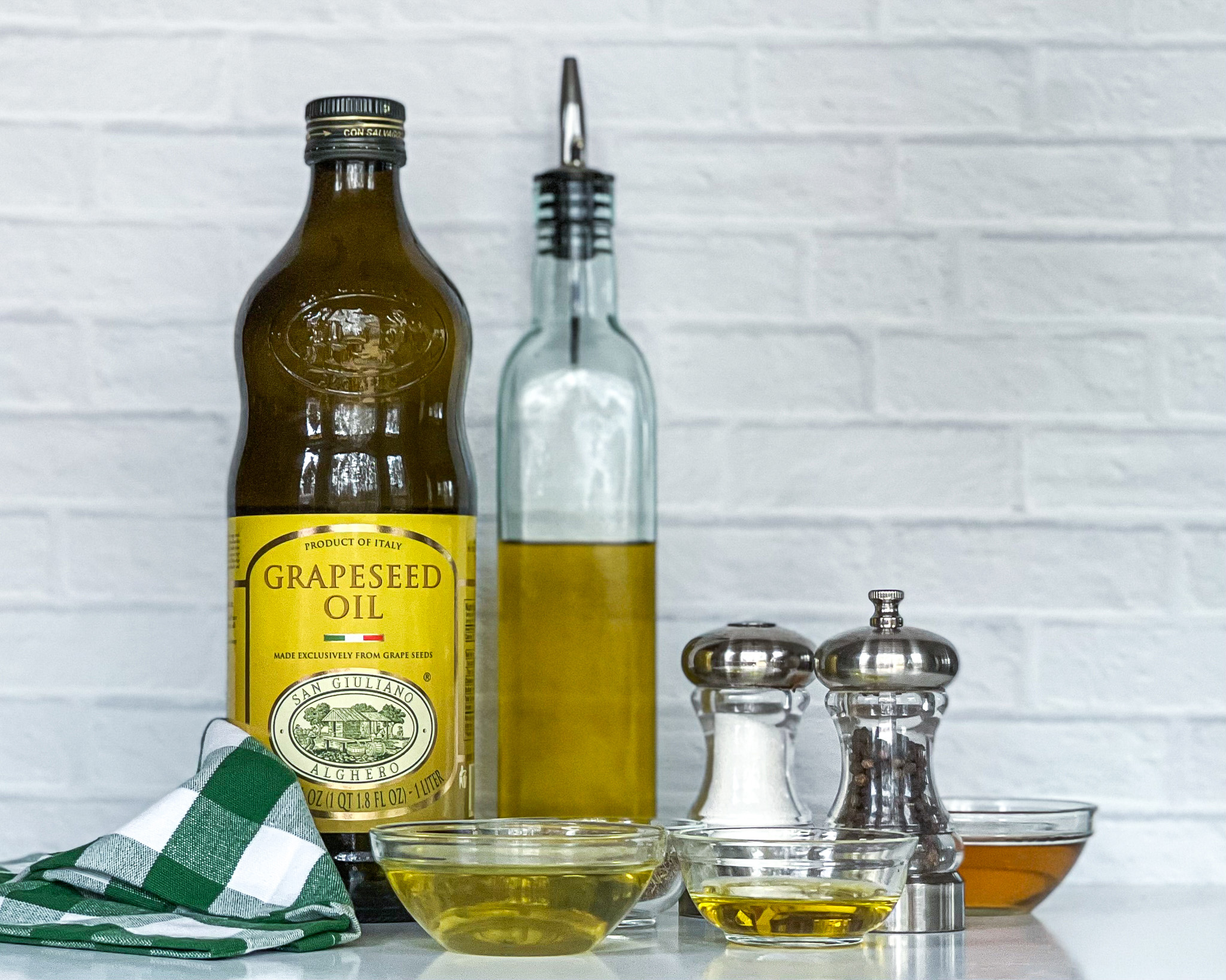 Refreshing Champagne Vinaigrette Dressing | That Salad Lady®
